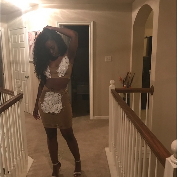 Custom 2 piece embellished set - Picture 2 of 8